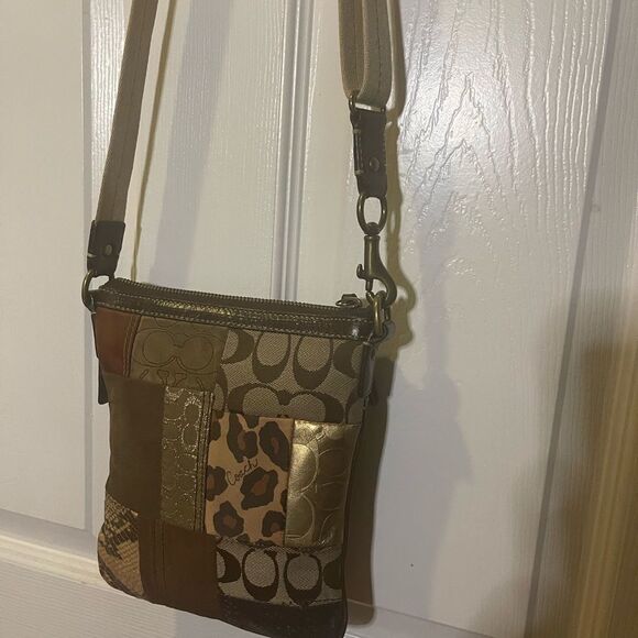 COACH Brown/Gold Metallic Signature Patchwork crossbody bag. - Picture 5 of 15